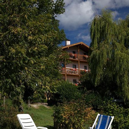 Albergo Bellaria การาโน ภายนอก รูปภาพ